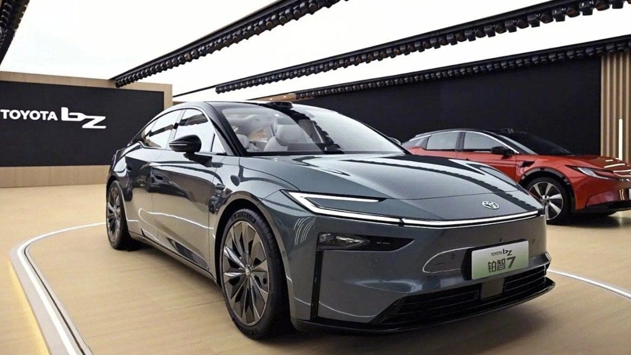 Elektrikli araçlarda devrim: Toyota katı hal pil teknolojisini tanıttı