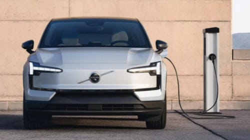 Volvo’dan 1 yıl ücretsiz şarj hediyesi: Elektrikli araç sahipleri bayram edecek!