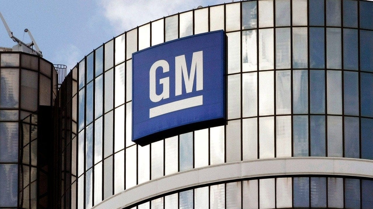 General Motors’dan çarpıcı yenilik: “Gözsüz Sürüş” dönemi başlayacak!