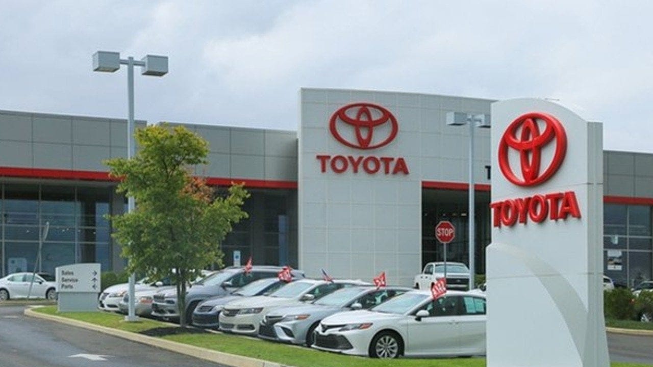 Toyota’dan radikal adım: Efsane model için yolun sonuna gelindi!