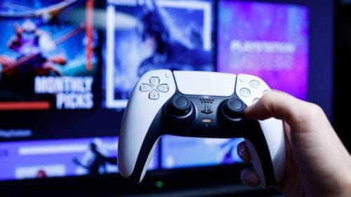 PS Plus Essential’a o oyun geri dönüyor: Kasım ayına damga vuracak!