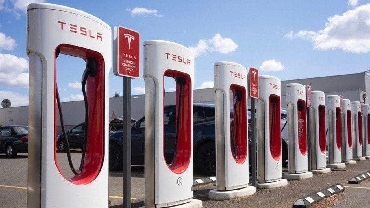 Tesla Supercharger istasyonlarına zam geldi! İşte yeni fiyatlar