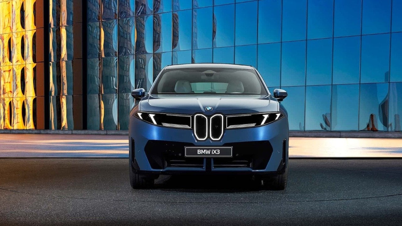 BMW iX3 tek şarjla 1.007 kilometre giderek rekor kırdı!