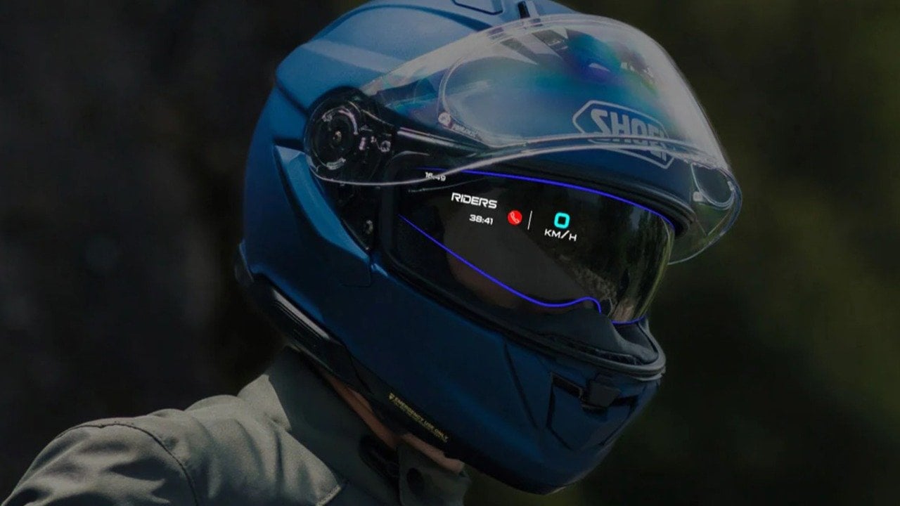 Shoei GT-Air 3 Smart tanıtıldı: Dünyanın ilk tam AR entegreli motosiklet kaskı!