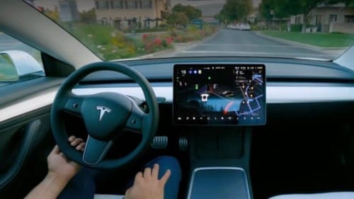 Tesla, Avrupa’da FSD demo sürüşlerini başlattı