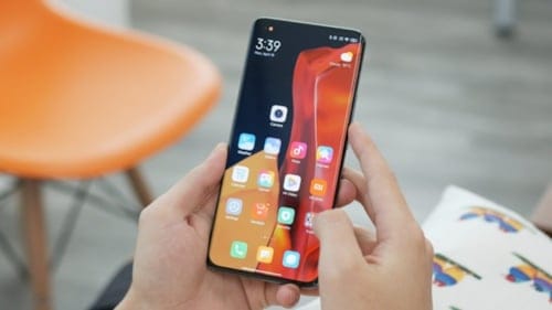 Xiaomi 17 Ultra görüntülendi: Kamera tasarımı dikkat çekti!
