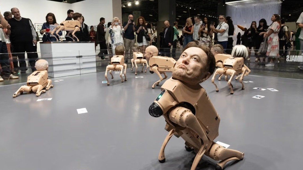 ABD'de ürkütücü şov: Elon Musk ve Mark Zuckerberg yüzlü robot köpekler ilgi odağı oldu