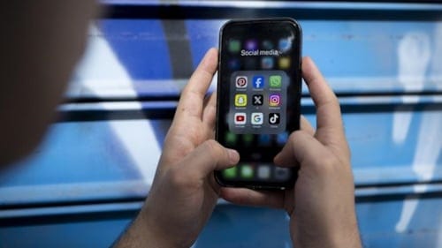 Apple’dan çarpıcı hamle: Yeni yaş doğrulama ve kısıtlama araçlarını duyurdu!