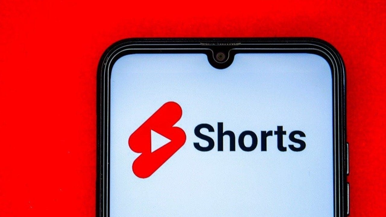 YouTube Shorts'ta beğenmeme butonu gizleniyor