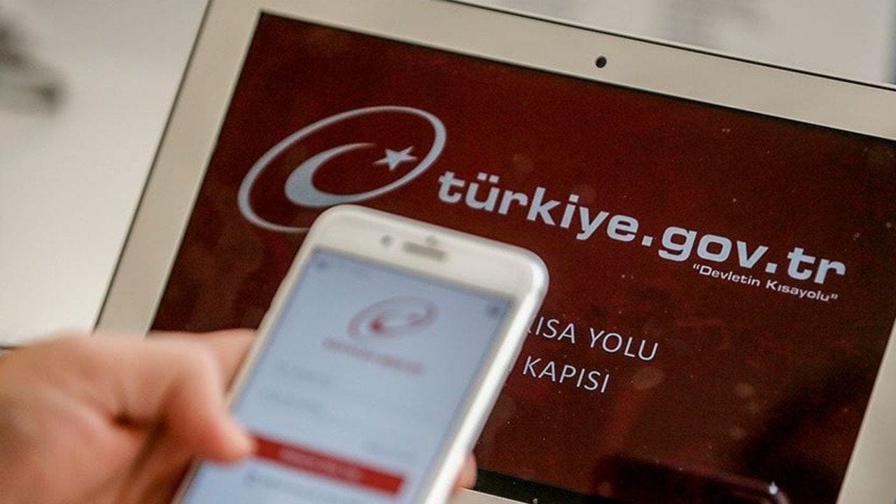 e-Devlet yurt dışına açılıyor! İşte detaylar