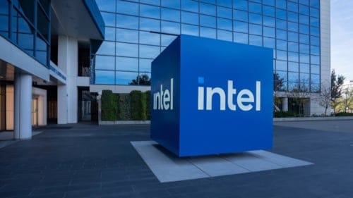 Intel, özel çipli taşınabilir oyun platformu geliştiriyor