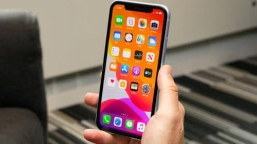 Apple uyardı: iPhone kullanıcıları risk altında!