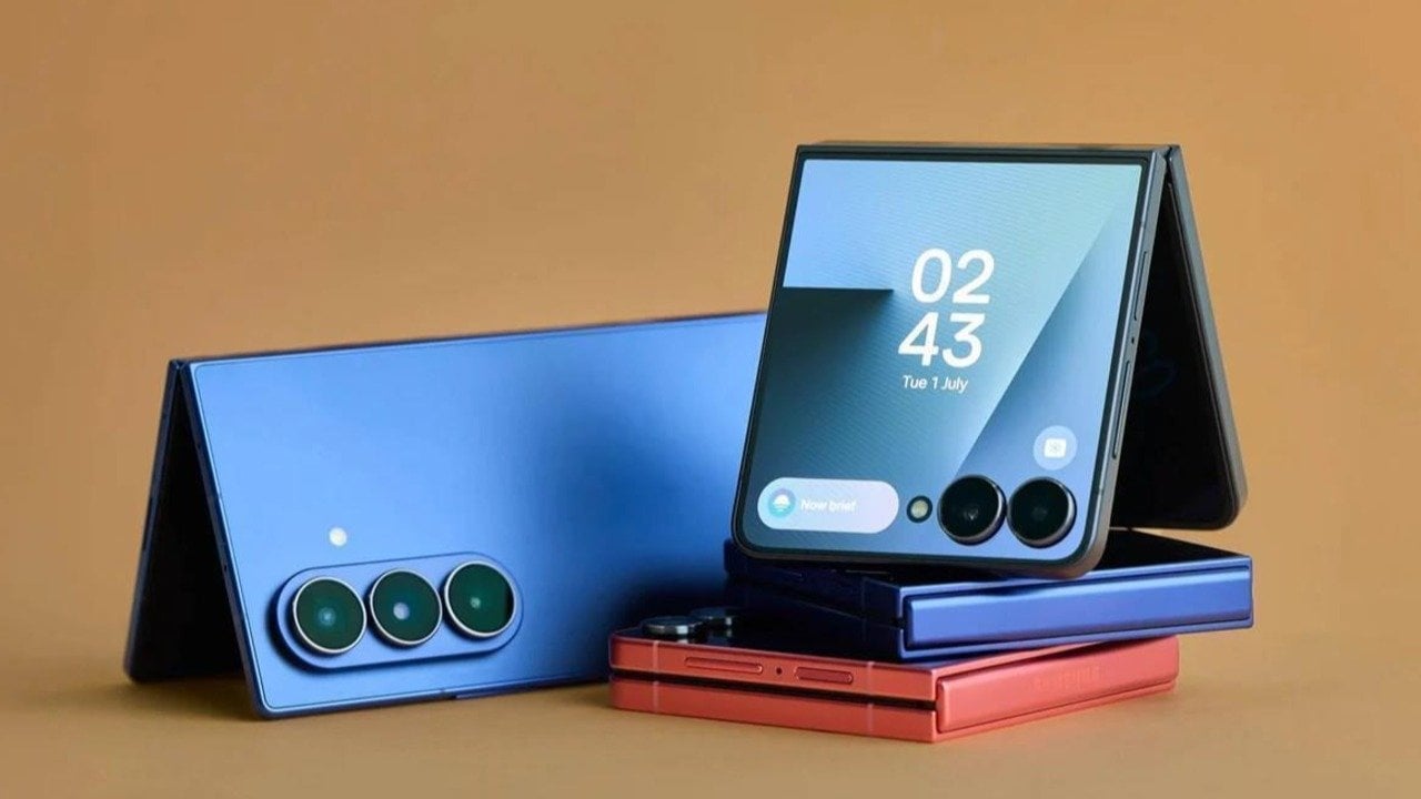 Galaxy Z Fold 7'ye performans ve güvenlik güncellemesi geldi