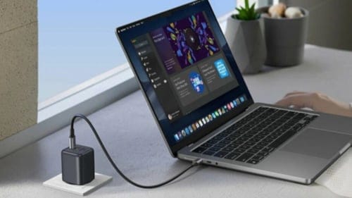 Laptoplar, güç tasarrufu kapalı olduğu halde neden şarjdan çıkarılınca yavaşlar?