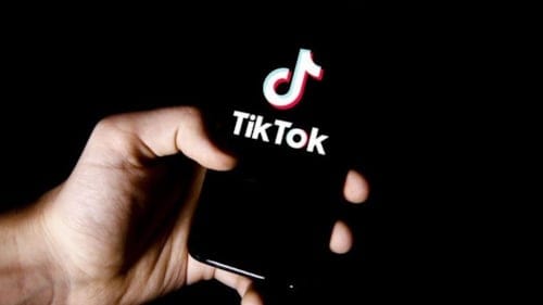 TikTok'ta yeni dönem! Yaşı hakkında yalan söyleyenlerin hesabı kapanacak