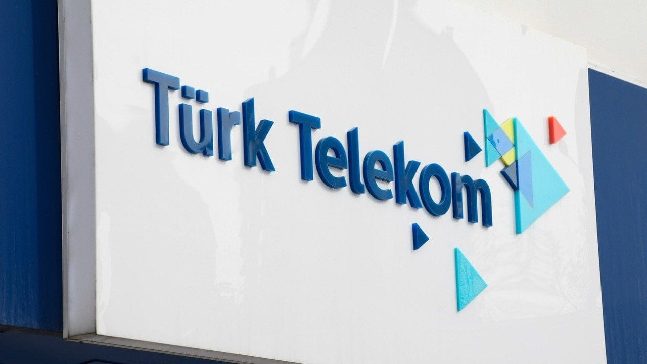 Abone sayısında 2. olan Türk Telekom'dan tüm müşterilere 20 GB internet hediye