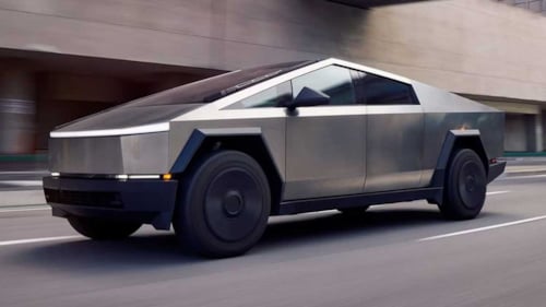 Tesla Cybertruck satışları çakıldı! Satışlar 2025'te yarıya indi