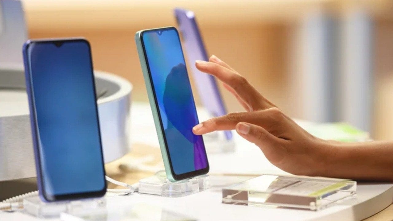 Bu listeye bakmadan telefon almayın: Kullanıcı verilerine göre uzak durmanız gereken 4 Android telefon