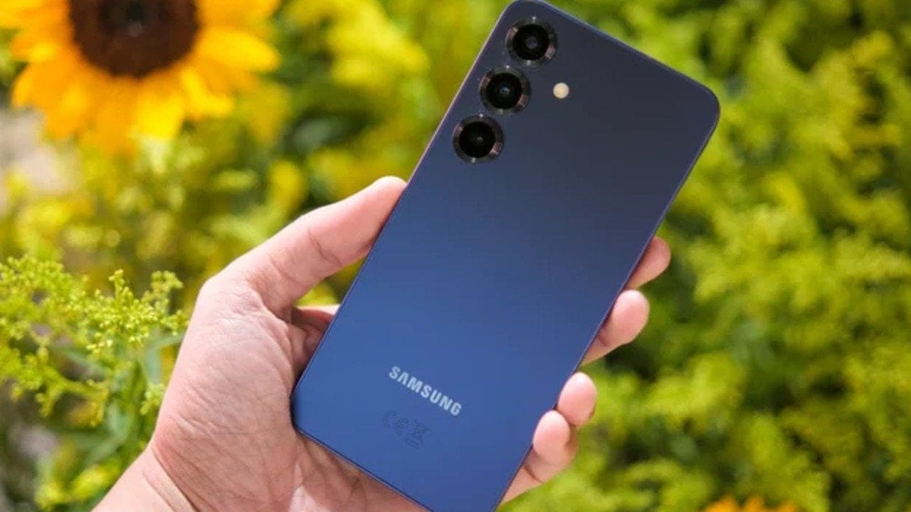 Samsung telefonunuzdaki gizli güçler: İşte şarj etme dışında USB-C portuyla yapabileceğiniz 5 şey