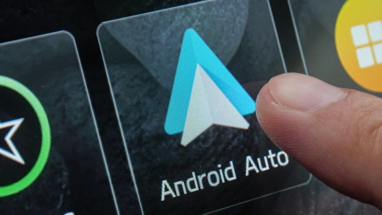Android Auto devri kapanıyor: İşte otomobilinizde kullanabileceğiniz 3 farklı alternatif
