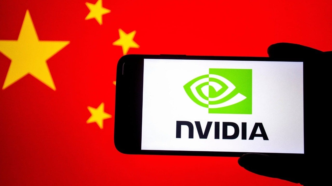 Çin'den geri adım! NVIDIA H200 çipleri için ithalat izni