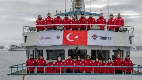 Türk bilim ekibi Beyaz Kıta'da çalışmalara başladı