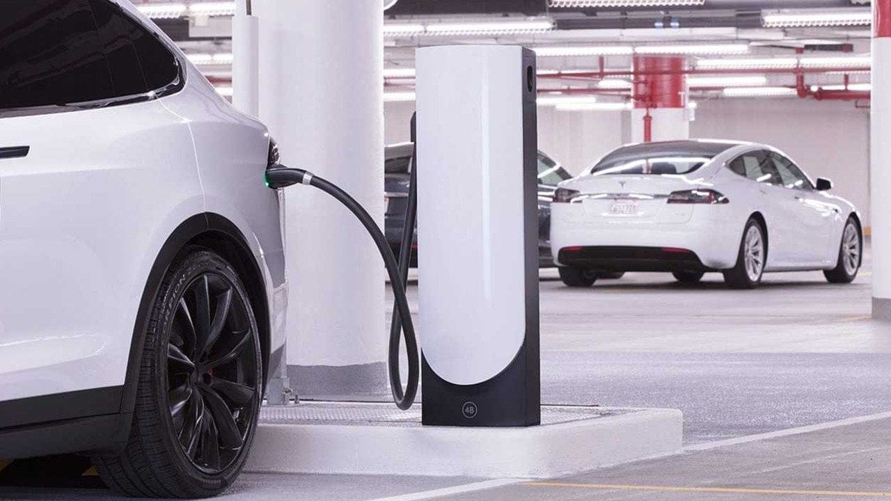 Tesla'dan İstanbul'a 8 üniteli yeni şarj istasyonu