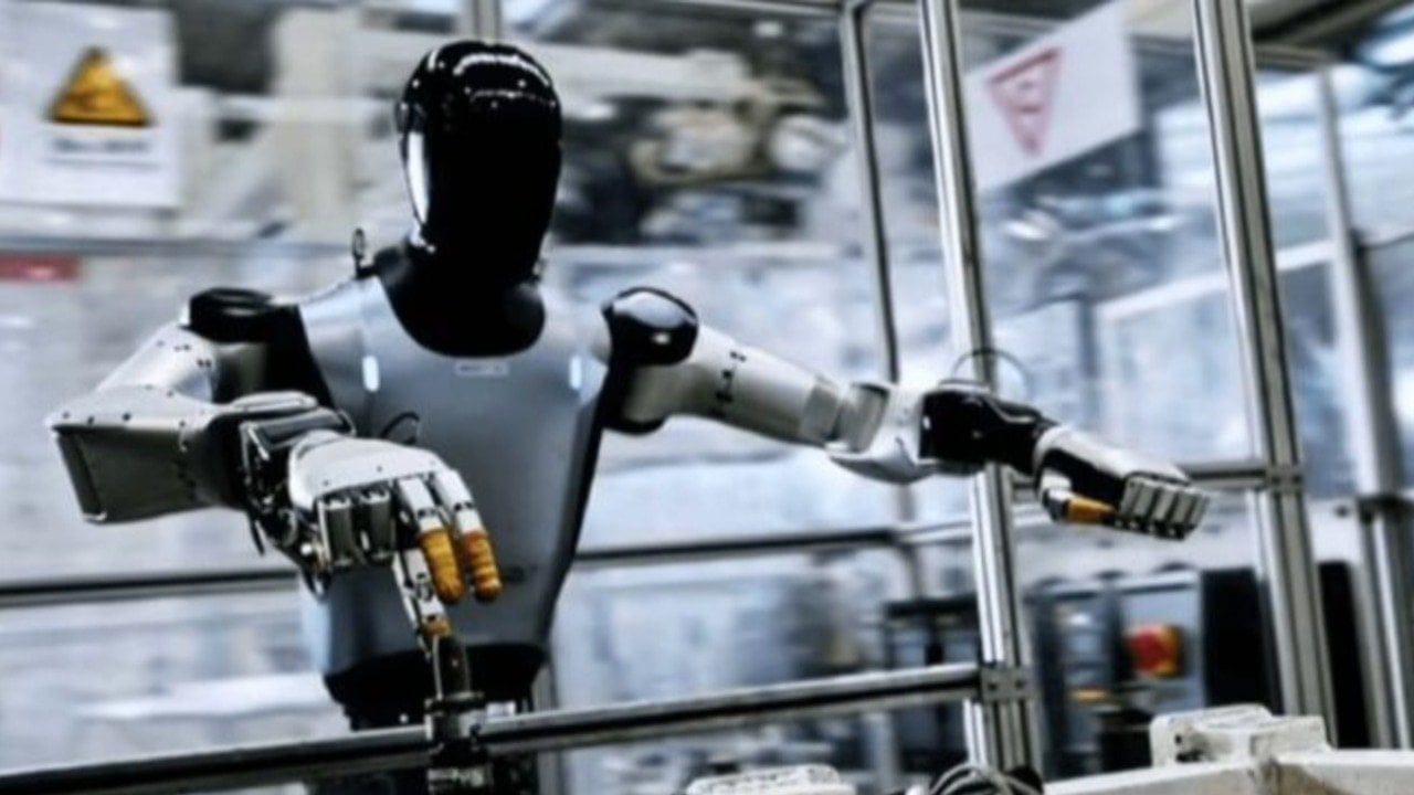 Xiaomi'nin Robotics-0 modeli fabrikada göreve başladı