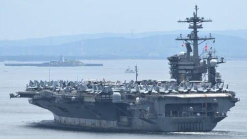 USS Abraham Lincoln uçak gemisi GPS veya radar olmadan nasıl yolunu bulabiliyor?