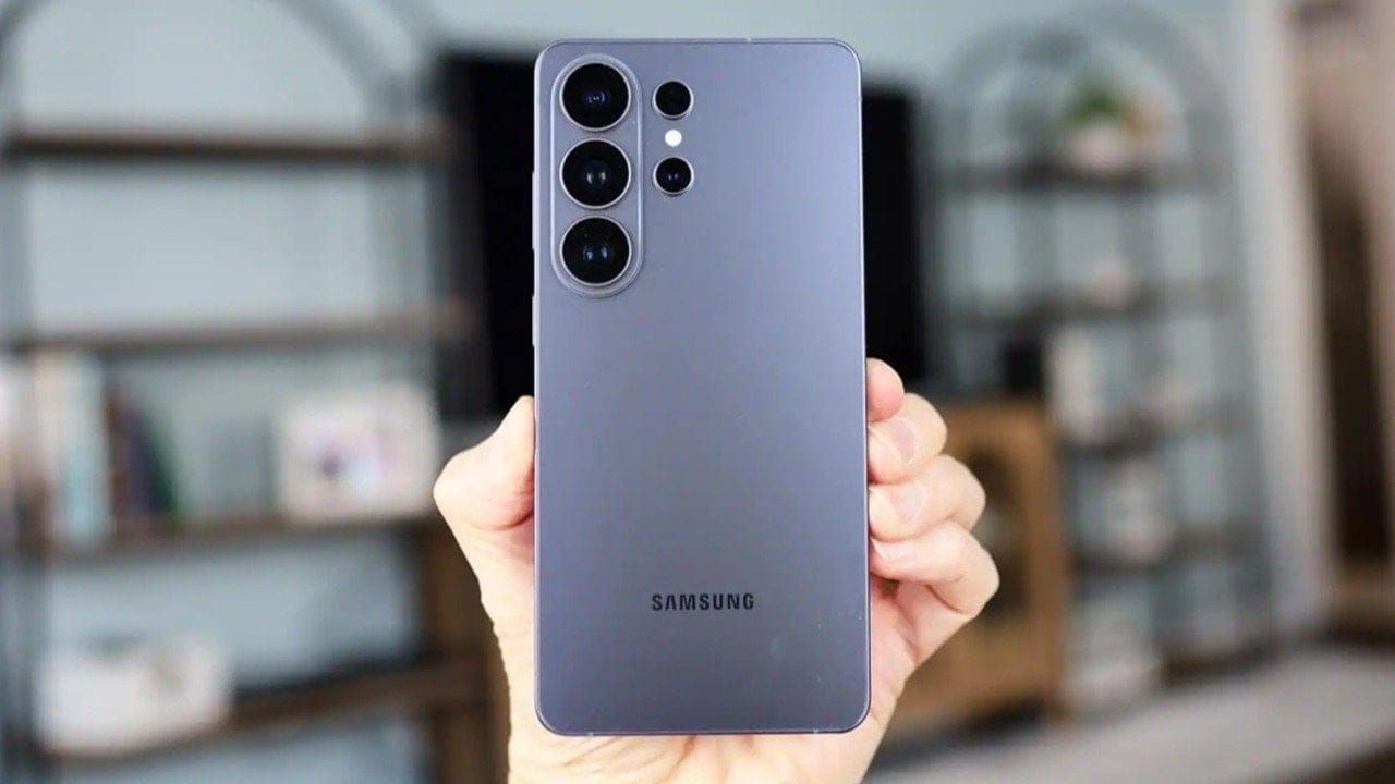 Samsung’tan dikkat çeken hamle: One UI baştan aşağı değiştirilebilecek!
