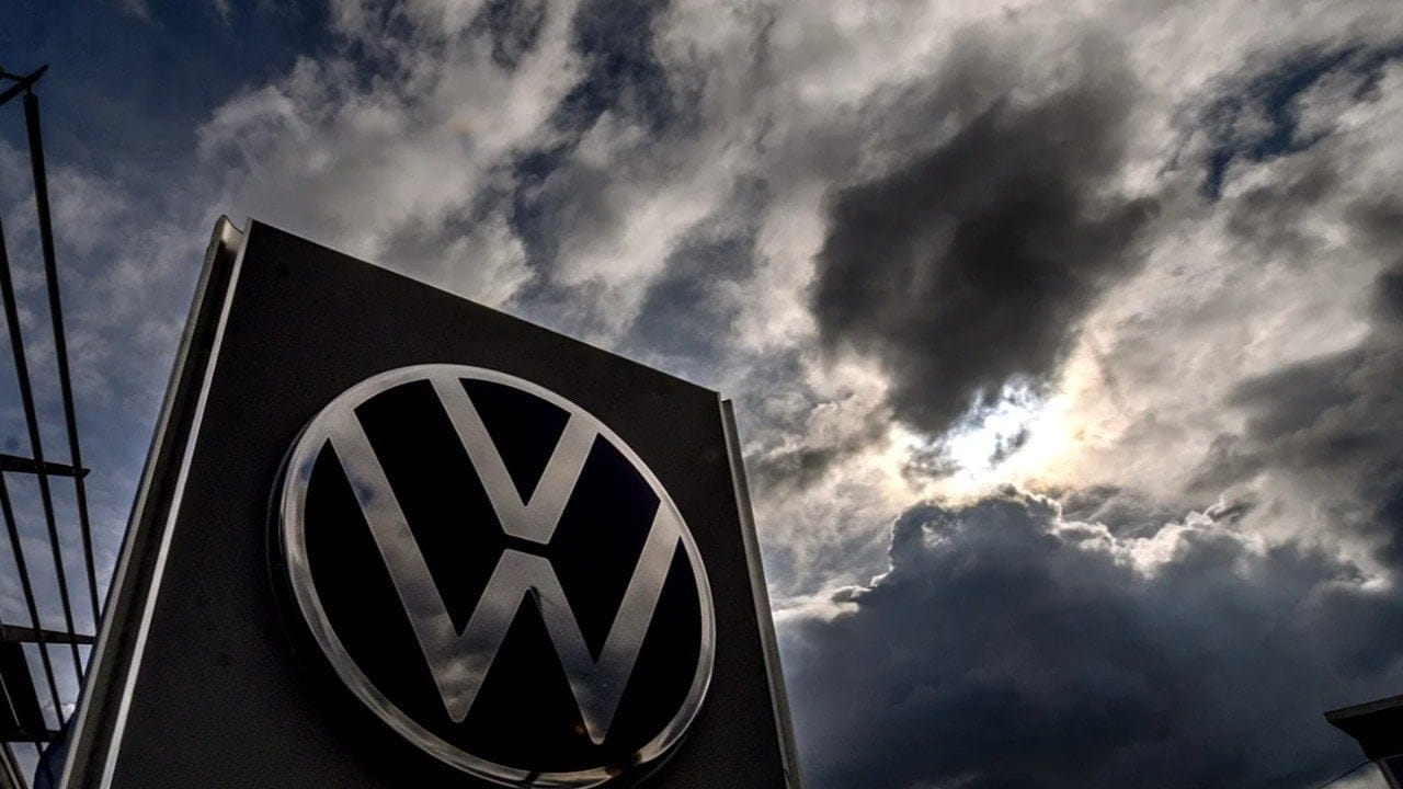 Volkswagen, 2030'a kadar 50 bin çalışanı işten çıkarmayı planlıyor