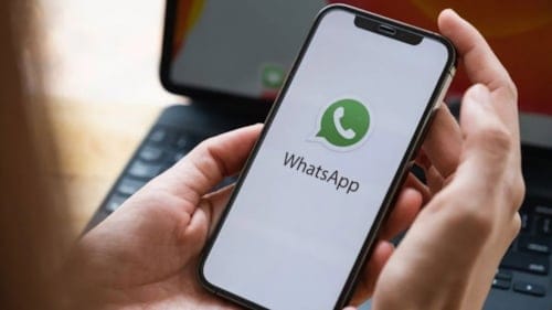 WhatsApp’ta yeni dönem: Emojiler artık çıkartma önerecek