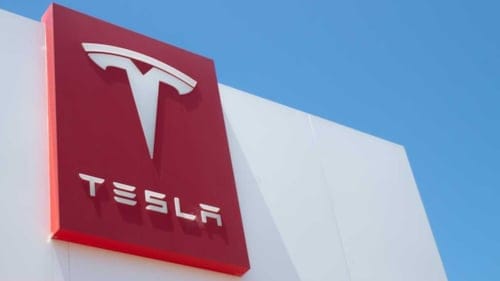Tesla Türkiye’de “Tavsiye Edin ve Kazanın” dönemi başladı: 1.000 km hediye!