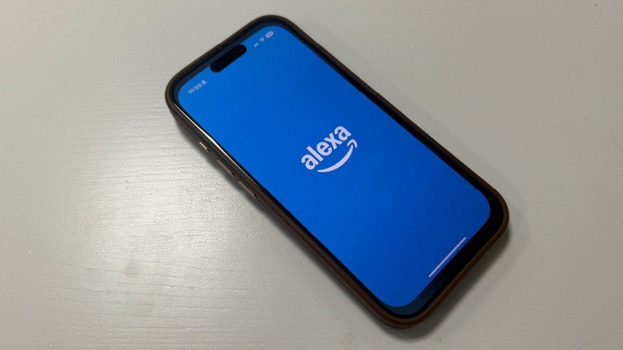 Amazon, Alexa destekli yeni akıllı telefon üzerinde çalışıyor