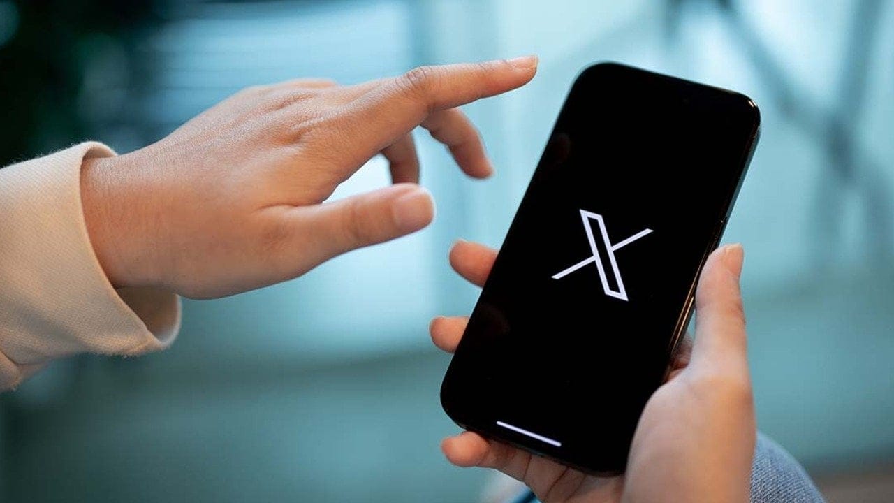 X, yapay zeka içeriklerini otomatik olarak etiketlemeye başladı