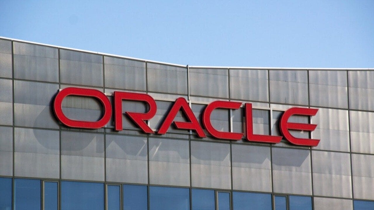 Oracle, 30 bine yakın çalışanını işten çıkardı 