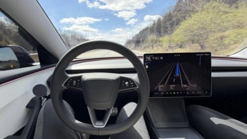 Tesla sahiplerini ilgilendiriyor: FSD v14.3 güncellemesi geldi!