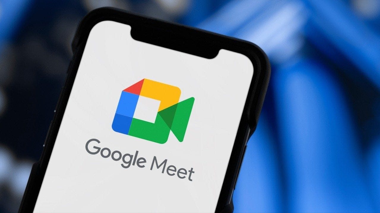 Google Meet’te dil engeli tarih oluyor: Anlık Konuşma Çevirisi mobile geliyor