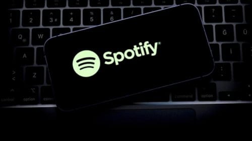 Spotify, ABD ve İngiltere'de fiziksel kitap satışını başlattı