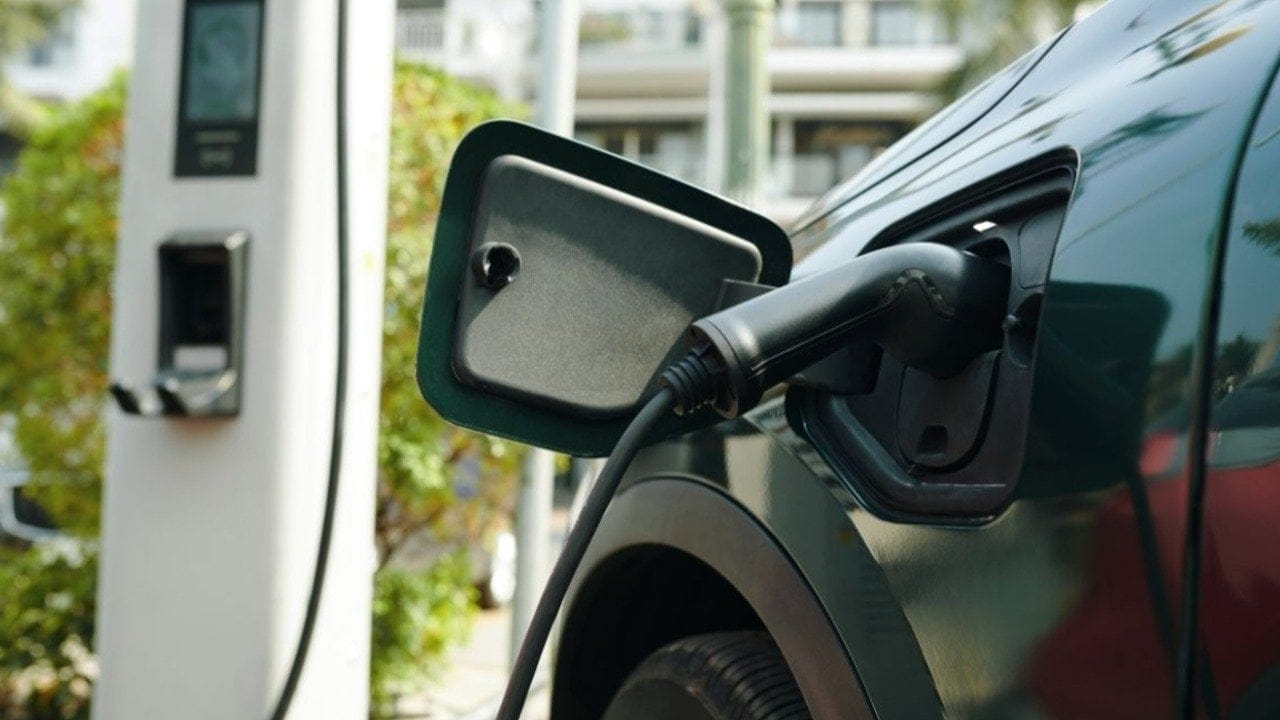 Elektrikli araç sahiplerine yeni dönem: Şarj tarifelerinde sadeleşme başladı