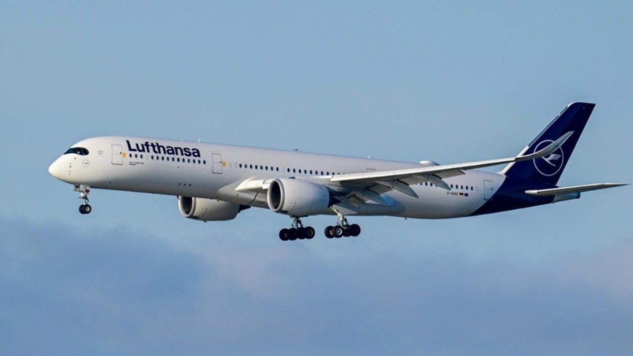 Lufthansa'dan yakıt krizi kararı: 20 bin uçuş iptal ediliyor
