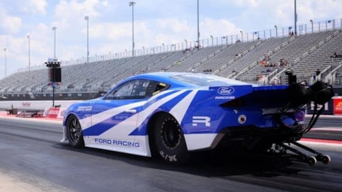 Elektrikli Drag yarışında yeni zirve: Mustang Cobra Jet 2200 rekor kırdı