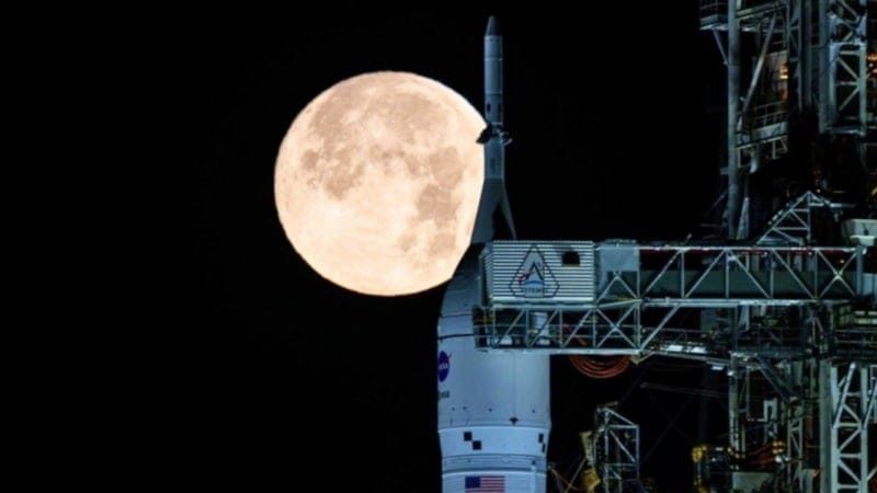 NASA'dan tarihi adım! Ay'da yaşam için hazırlık başladı