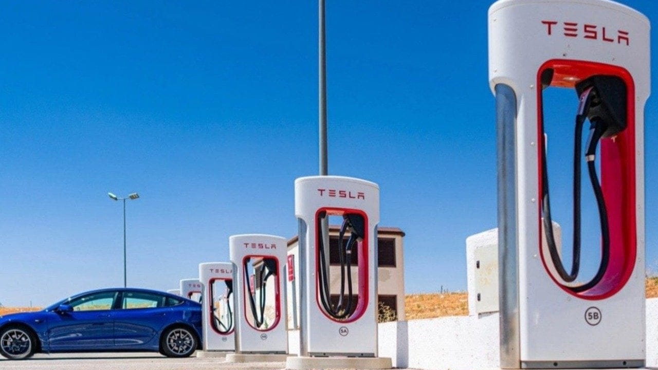 Tesla’dan Türkiye’de şarj fiyatlarına zam: Supercharger tarifesi güncellendi