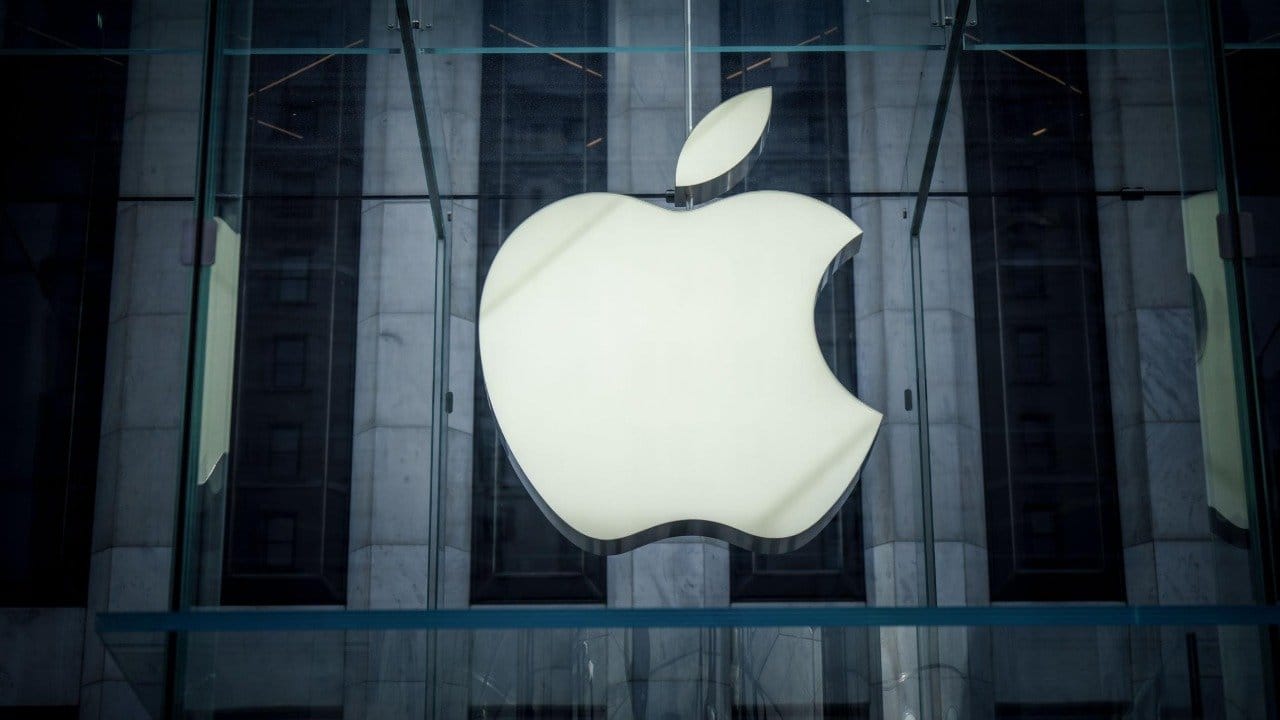 Apple'dan rekor çeyrek! Gelir 111 milyar doları aştı