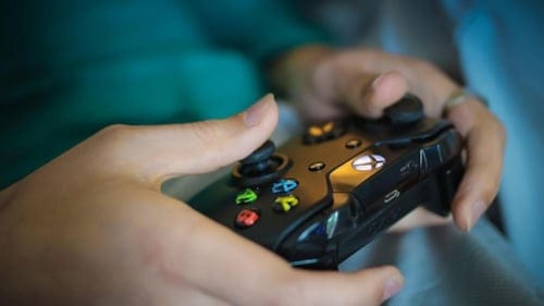 Microsoft Xbox’ta yeni özellik: Quick Resume artık kontrol altında