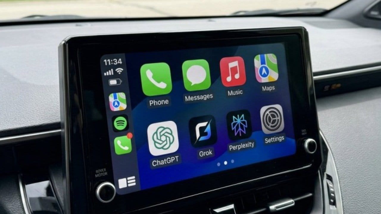 Grok artık otomobillerde: xAI’ın yapay zekası Apple CarPlay’e geldi