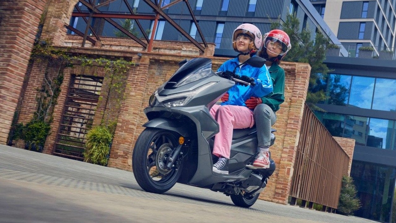 İzmir'de üretilen Honda PCX 125'in fiyatı belli oldu 