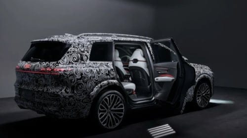 Audi Q9'un tanıtım öncesi ilk resmi görselleri yayınlandı