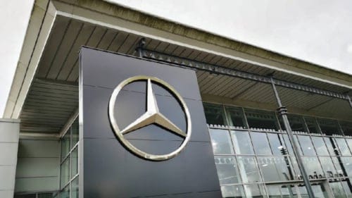 Mercedes-Benz’ten dev geri çağırma! 144 bin araçta ekran kararma riski